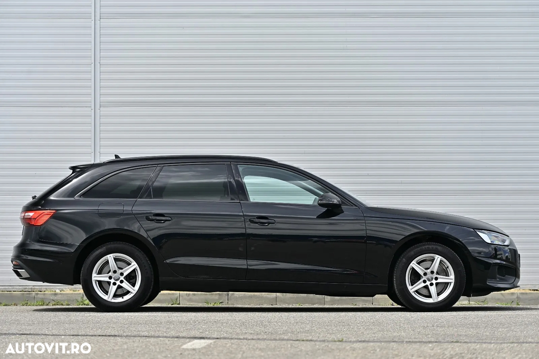 Poza 12 Audi A4 Avant 2.0 TDI S tronic