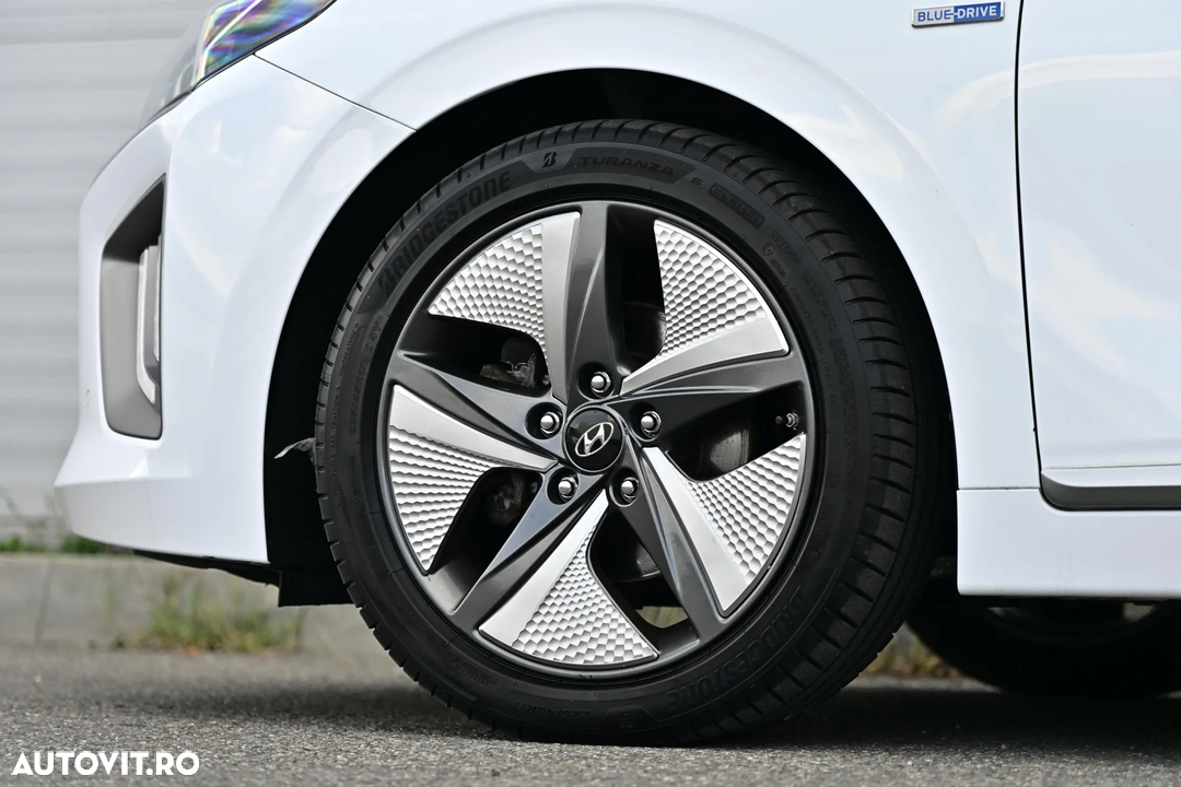 Poza 15 Hyundai IONIQ 141CP Exclusive