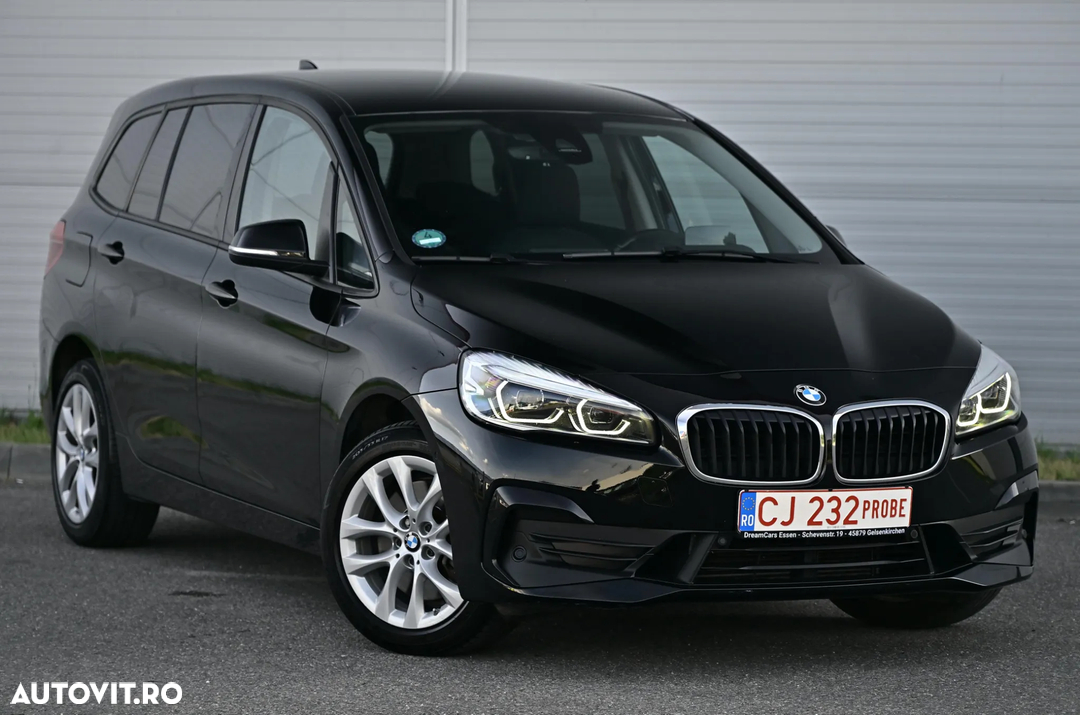 Poza 9 BMW Seria 2 220d xDrive AT Sport Line