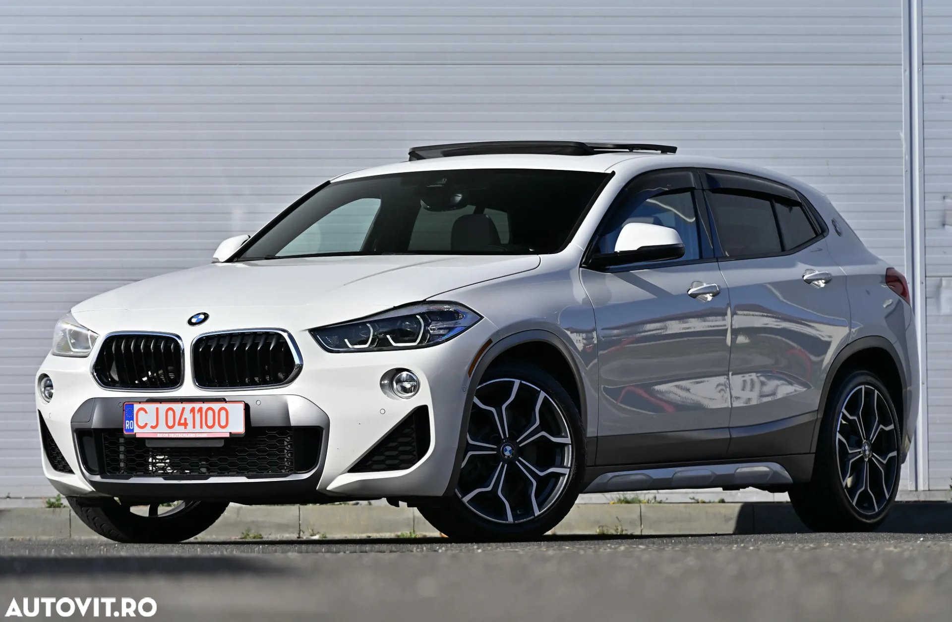 Poza 2 BMW X2 xDrive20i Automată
