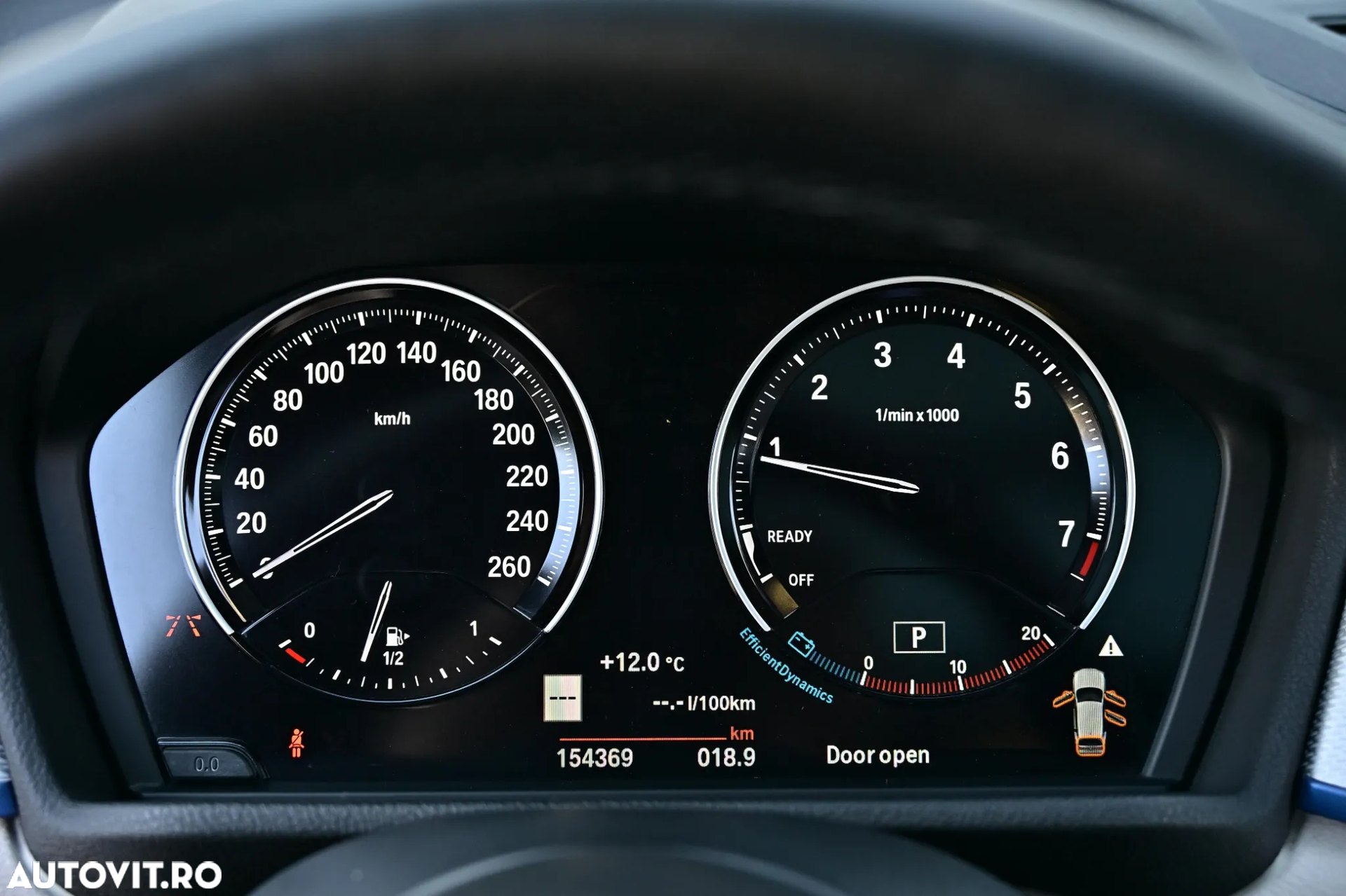 Poza 22 BMW X2 xDrive20i Automată